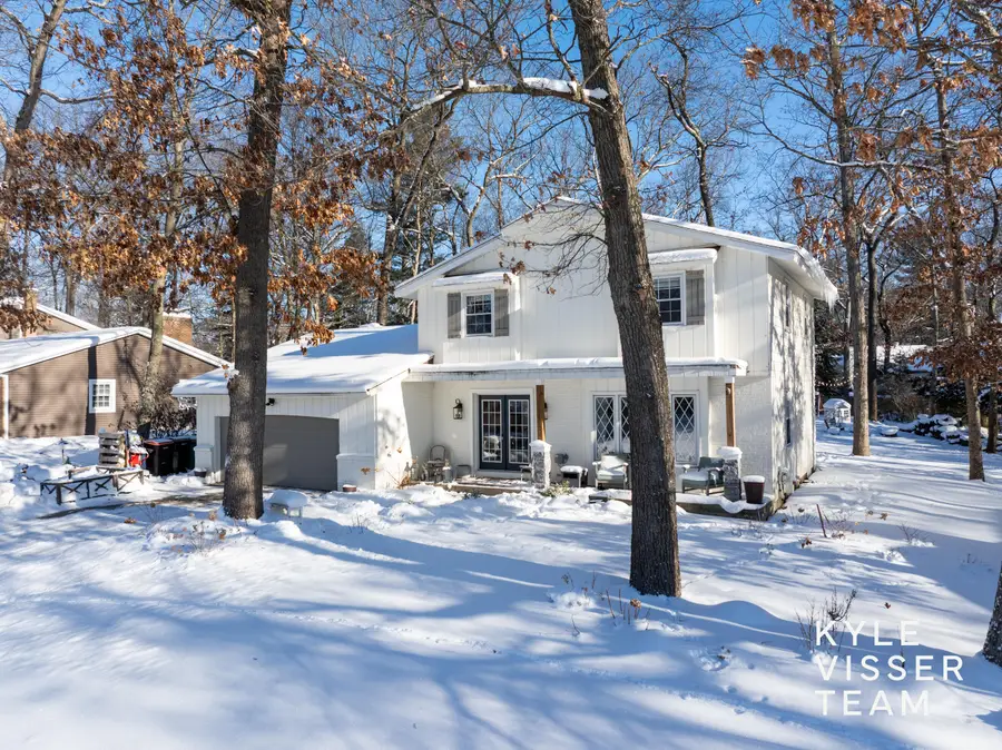 7401 Treeline Drive Se, Grand Rapids, MI 49546 - #2