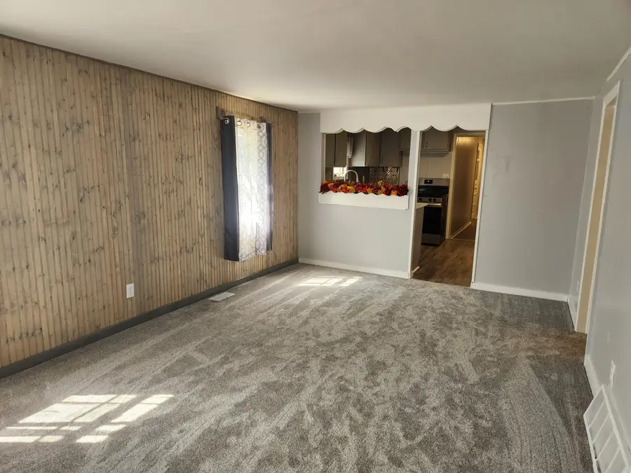 1873 Valley Street, Muskegon, MI 49442 - #3