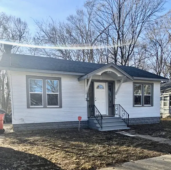 1156 Mc Alister Avenue, Benton Harbor, MI 49022