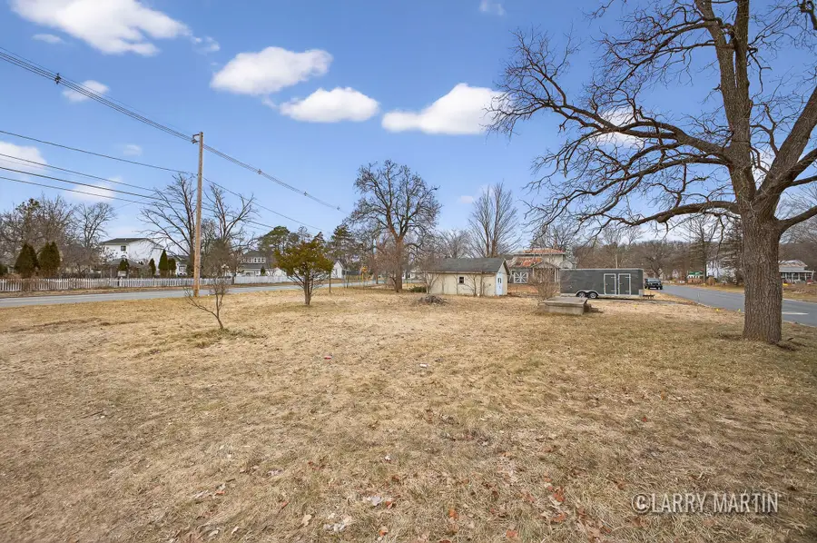 222 S Division Street, Lowell, MI 49331 - #3