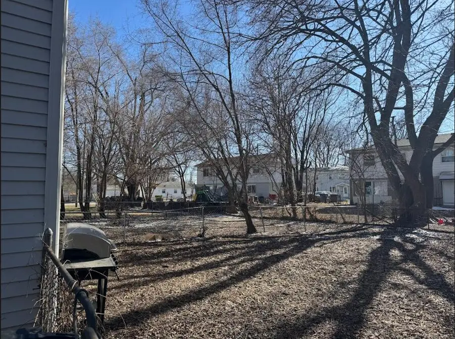 2336 Deerfield Court, Westland, MI 48186 - #3