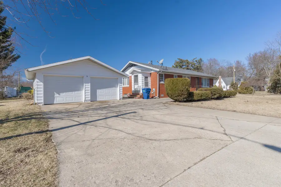 1712 W Ogden Circle, Benton Harbor, MI 49022 - #3