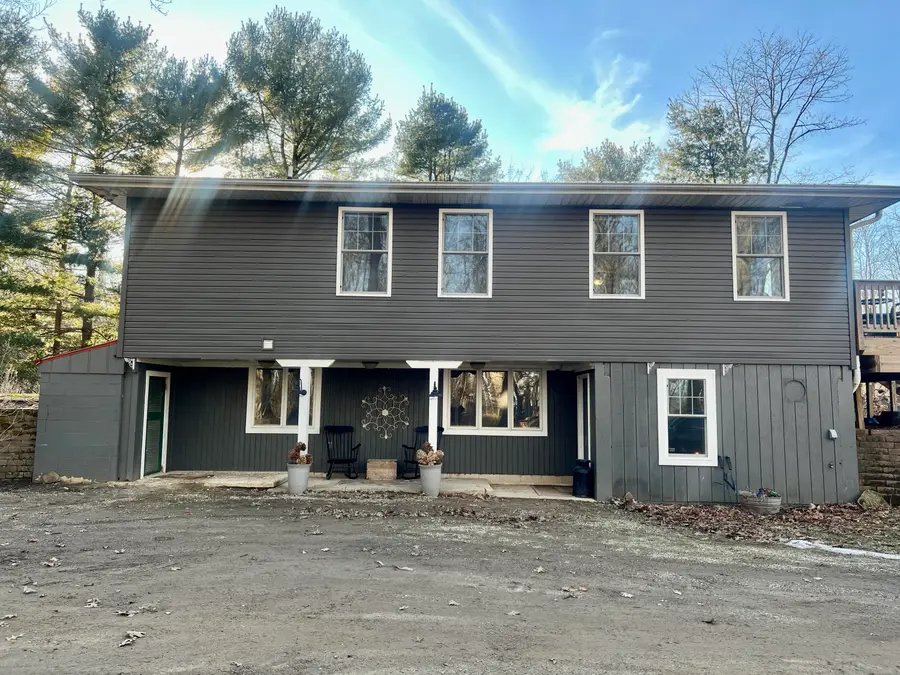 6771 E Chicago Road, Jonesville, MI 49250 - #3