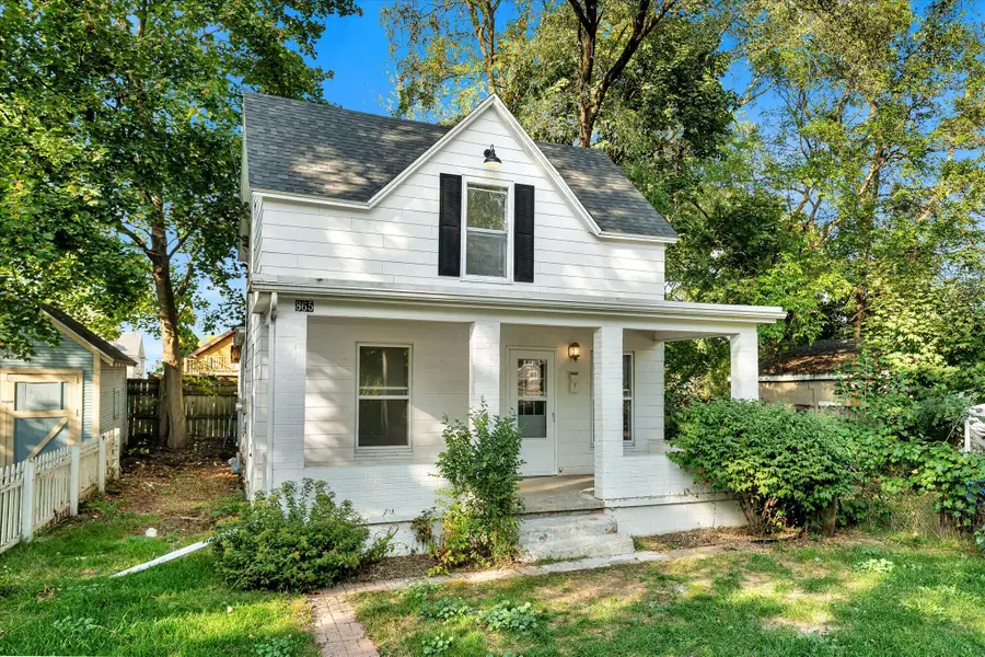 865 10th Street Nw, Grand Rapids, MI 49504 - #3