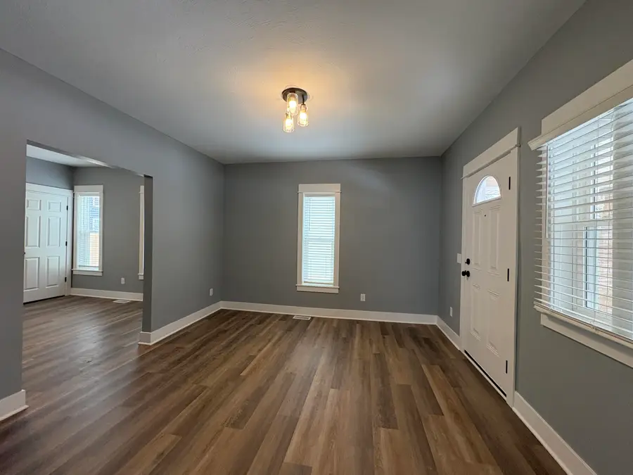 914 Kalamazoo Avenue Se, Grand Rapids, MI 49507 - #3