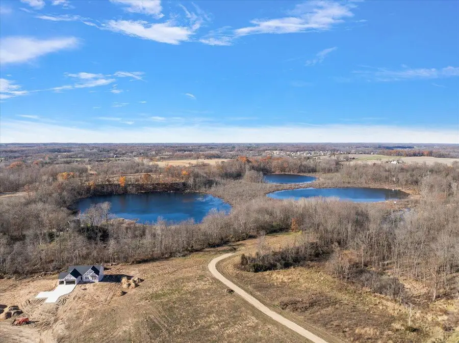 8377 Mcarthur Avenue Ne, Belding, MI 48809 - #2