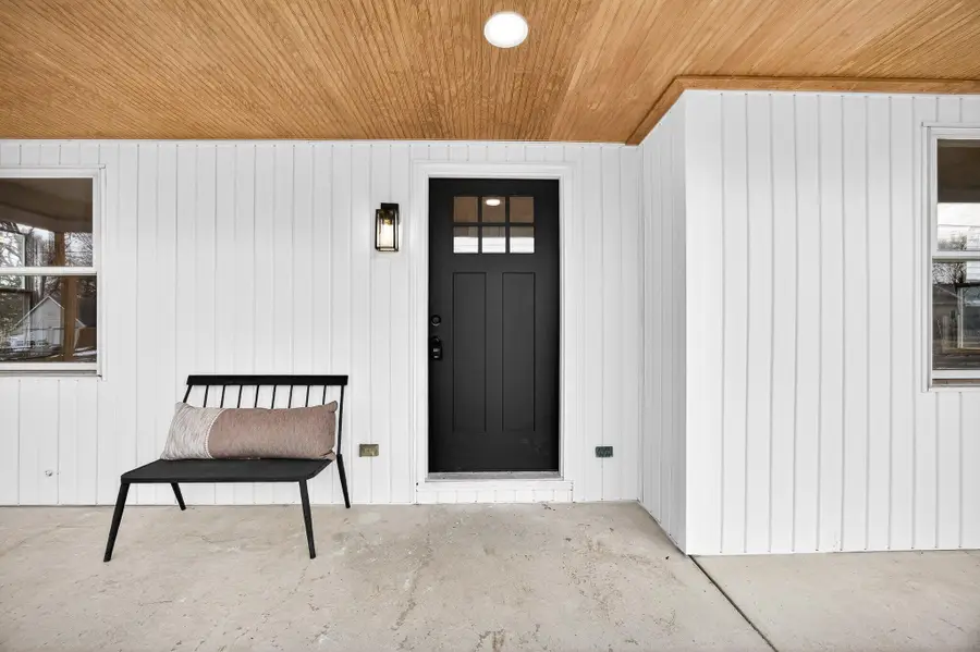 2175 Newport Street Sw, Wyoming, MI 49519 - #3