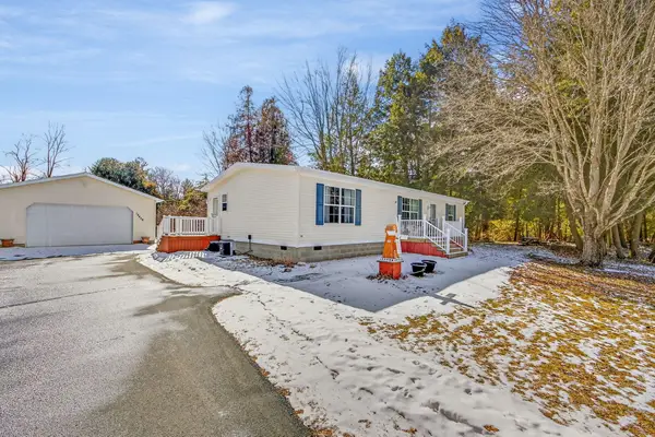 12459 Pierce Road, Stanwood, MI 49346