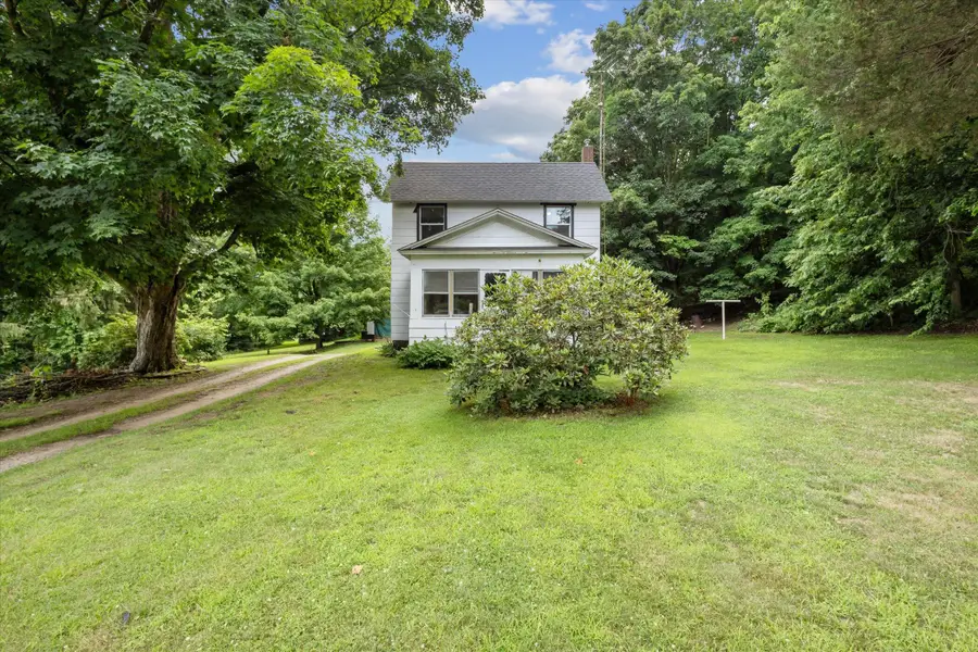 842 10th Street, Plainwell, MI 49080 - #3