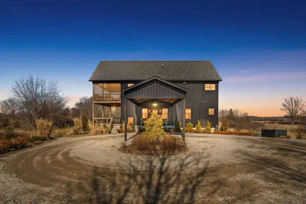 6364 126th Avenue, Fennville, MI 49408