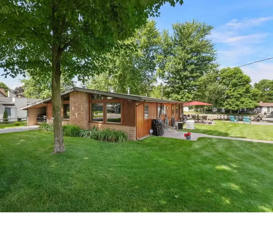 427 Iroquois Avenue, Prudenville, MI 48651 - #3