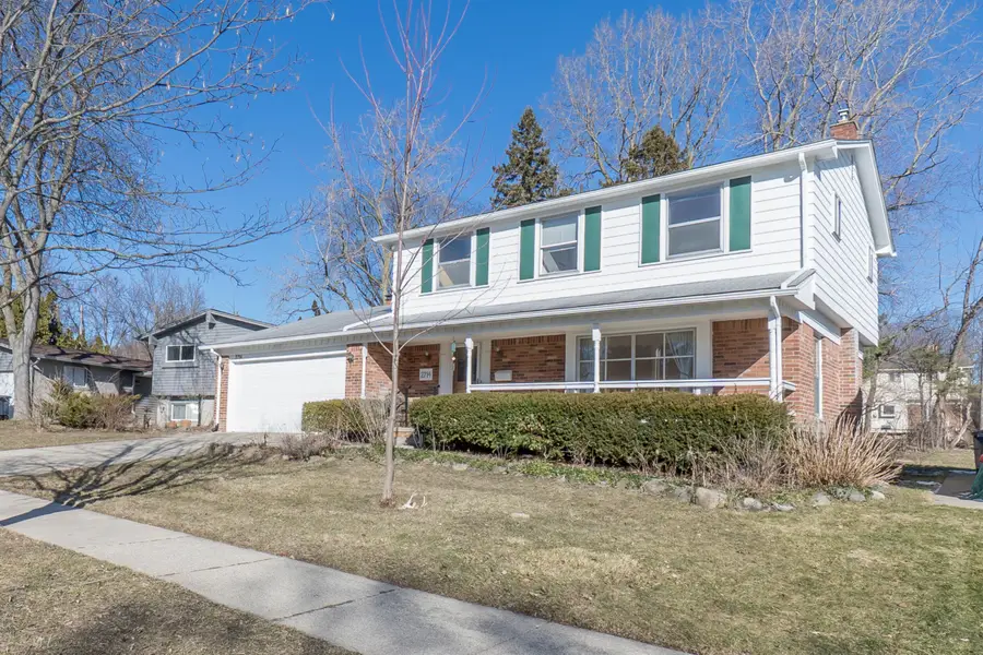 2714 Antietam Drive, Ann Arbor, MI 48105 - #2