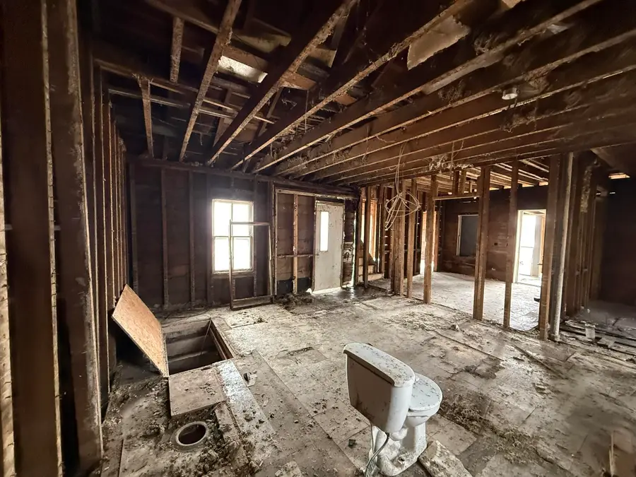 115 E 4th Street, Evart, MI 49631 - #3