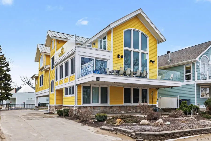 340 Lake Street, Saint Joseph, MI 49085 - #2