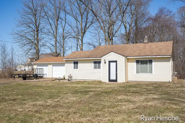 8150 W Clarksville Road, Clarksville, MI 48815