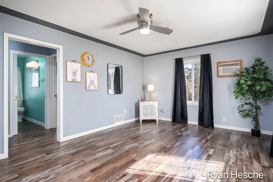 8150 W Clarksville Road, Clarksville, MI 48815 - #2