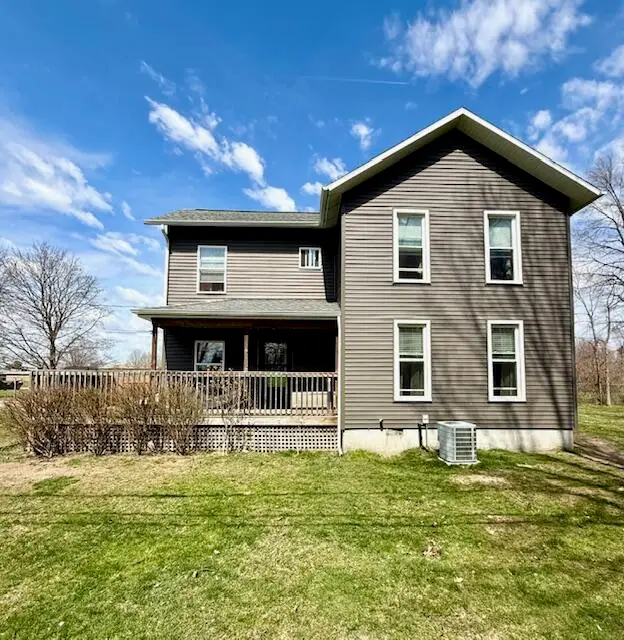 607 N 18th Street, Niles, MI 49120 - #1