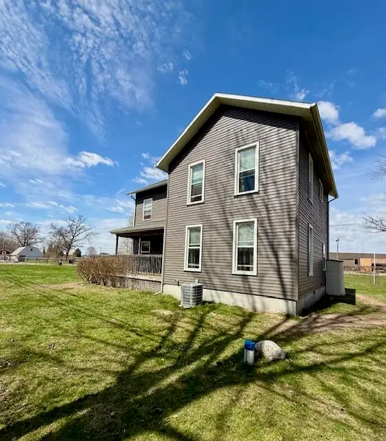 607 N 18th Street, Niles, MI 49120 - #2