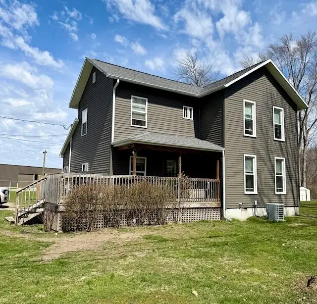 607 N 18th Street, Niles, MI 49120 - #3