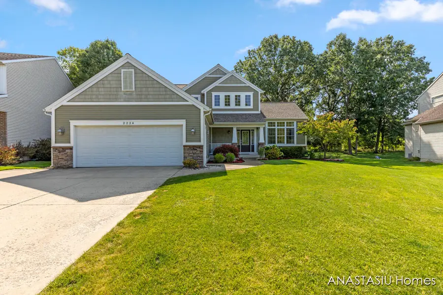 2224 Tradition Drive Ne, Grand Rapids, MI 49505 - #2
