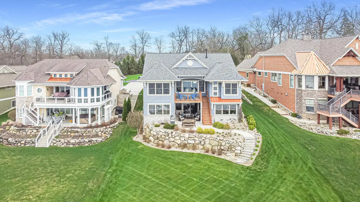 68458 Waterfront Drive, Edwardsburg, MI 49112 - #1