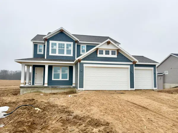 7129 Kettle Dale Avenue Se, Alto, MI 49302