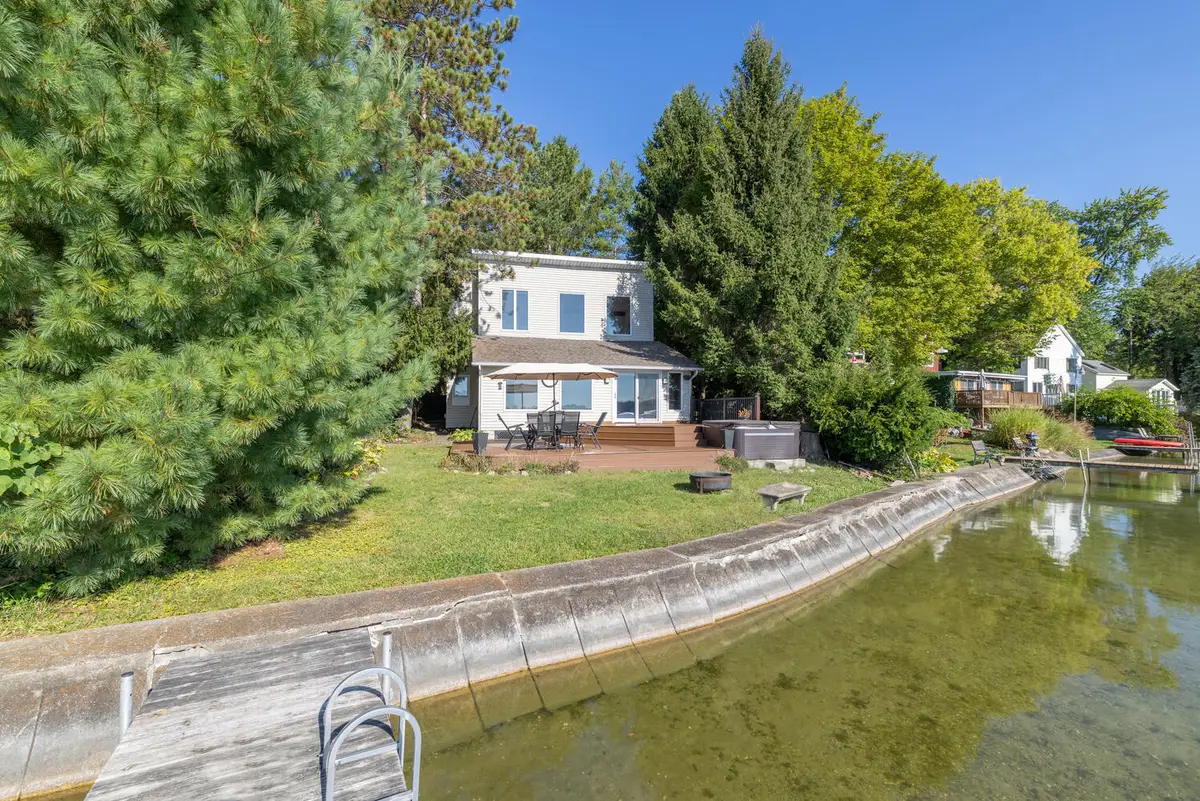 24199 N Shore Drive, Edwardsburg, MI 49112 - #1