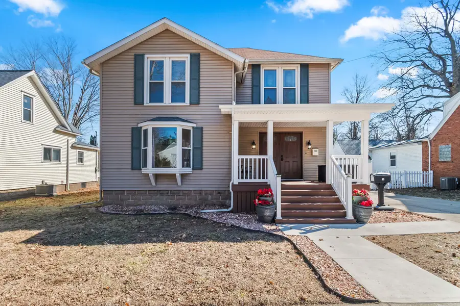 93 S West, Hillsdale, MI 49242 - #2