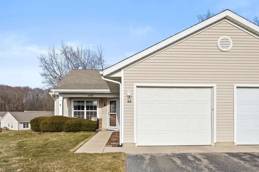 3321 Clear Vista Court Ne, Grand Rapids, MI 49525 - #3