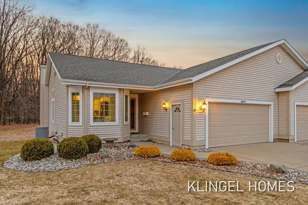 3857 Fairway Drive #24, Norton Shores, MI 49441