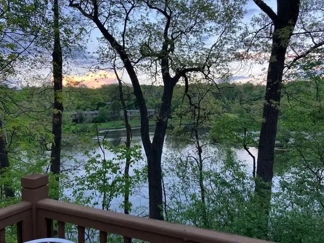 502 Heritage Drive, Ann Arbor, MI 48105 - #2