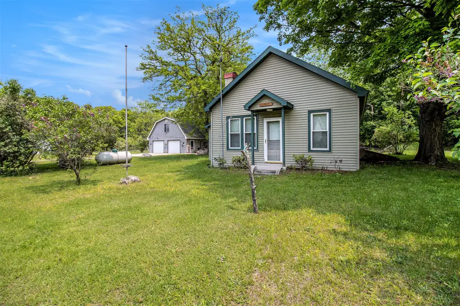 1754 Maggie Street, Fountain, MI 49410 - #3