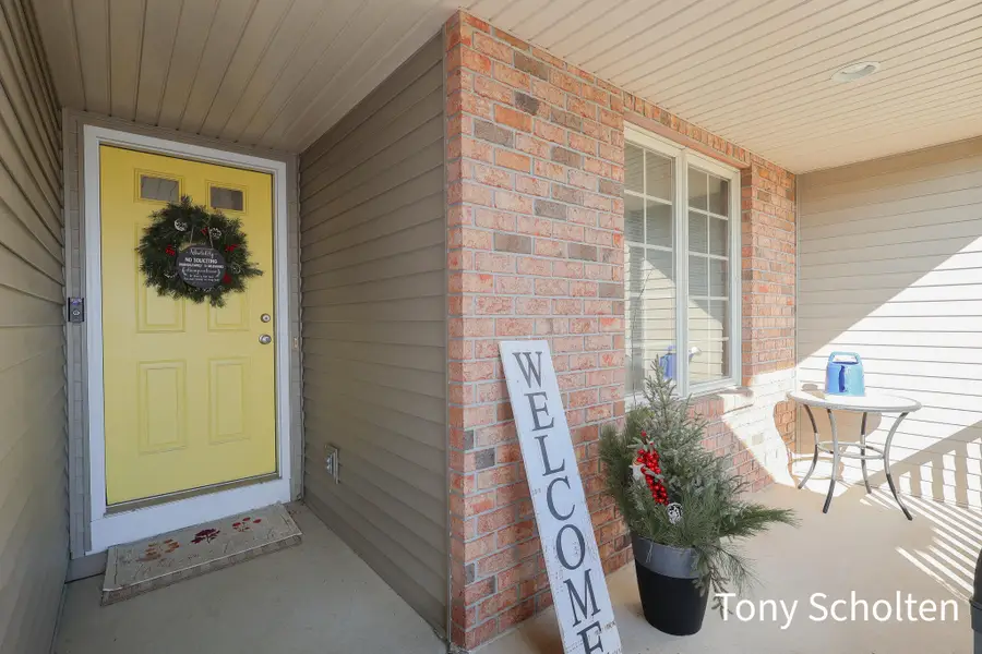 10364 Hannah Drive, Zeeland, MI 49464 - #3