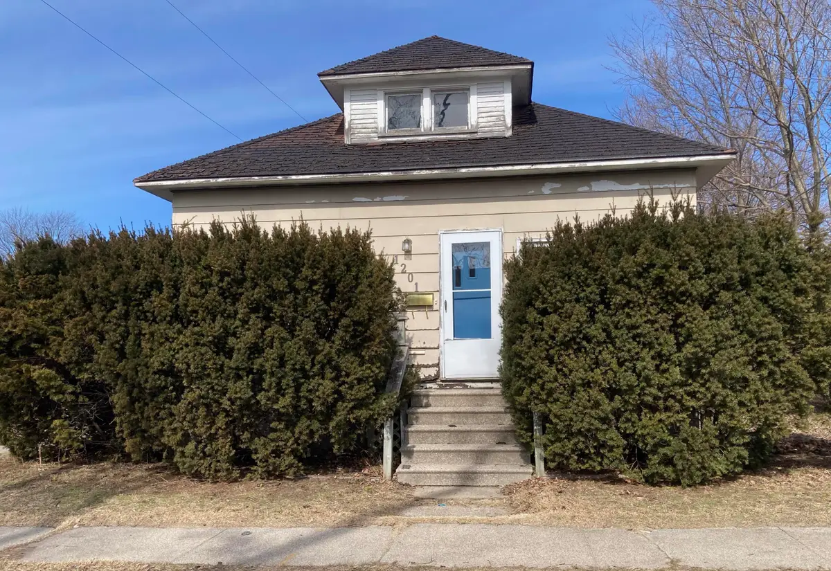 1201 Slayton Avenue, Grand Haven, MI 49417 - #1