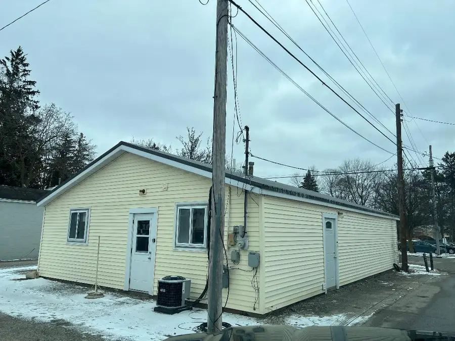 119 N Camburn Street, Stanton, MI 48888 - #2
