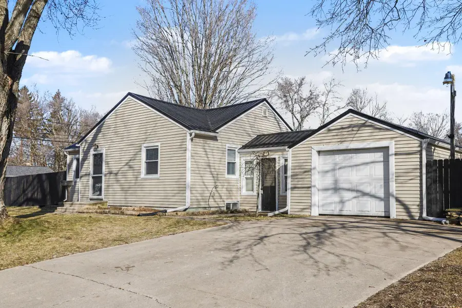 3225 Dearborn Avenue, Kalamazoo, MI 49048 - #2