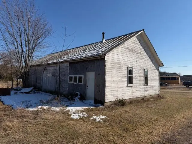 8910 Kraft Avenue Se, Caledonia, MI 49316 - #3