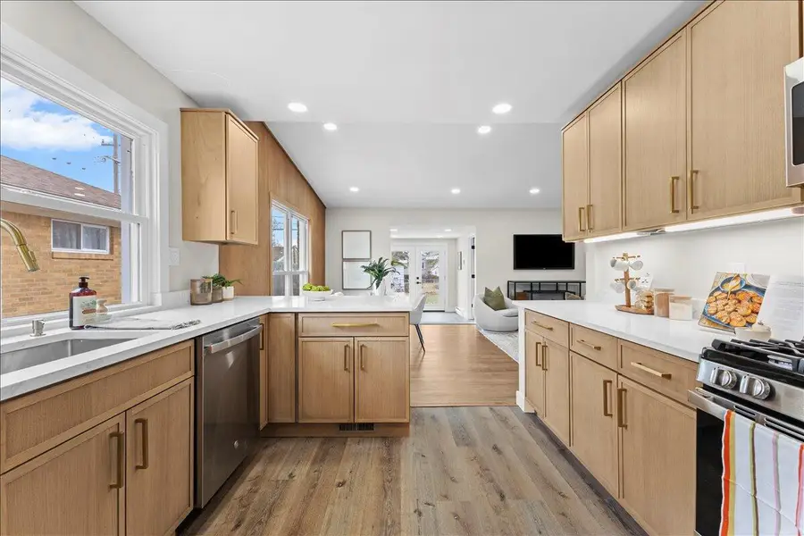 24110 Rensselaer Street, Oak Park, MI 48237 - #3