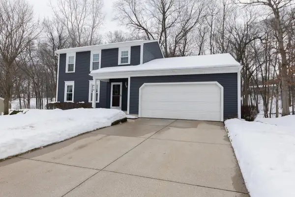 410 Adaway Avenue Se, Ada, MI 49301