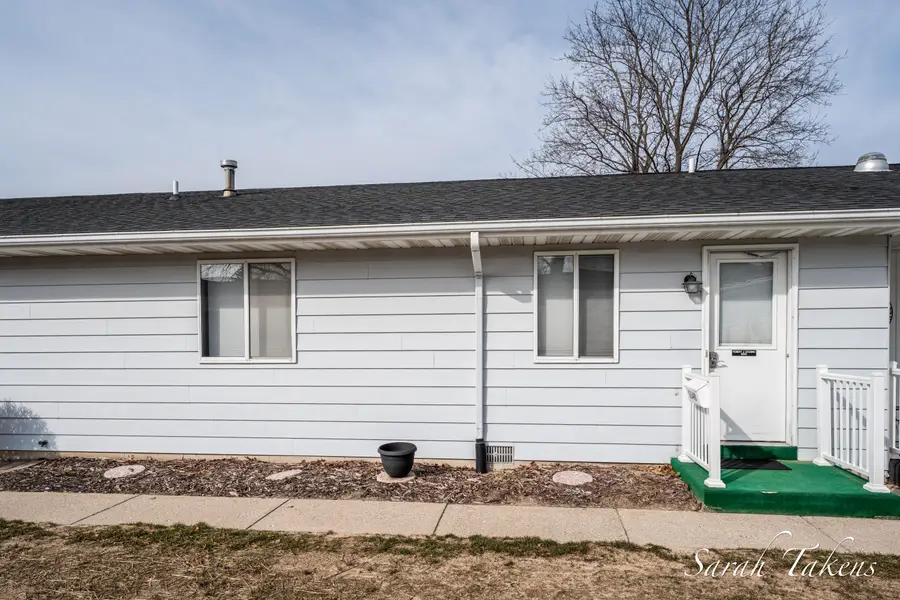 5640 Leisure South Drive Se #34, Grand Rapids, MI 49548 - #2