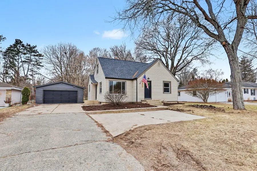 6672 Cascade Road Se, Grand Rapids, MI 49546 - #3