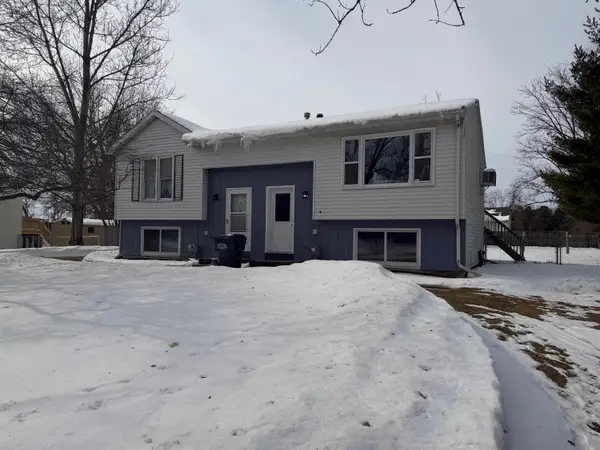 57704 Rumshire Drive, Mattawan, MI 49071