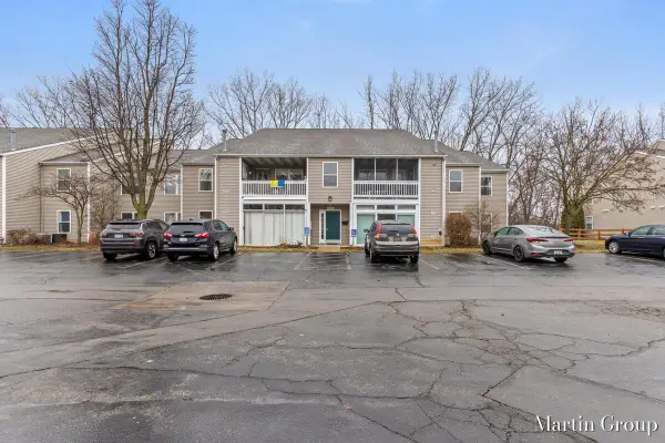 3101 Poplar Creek Drive Se #103, Grand Rapids, MI 49512