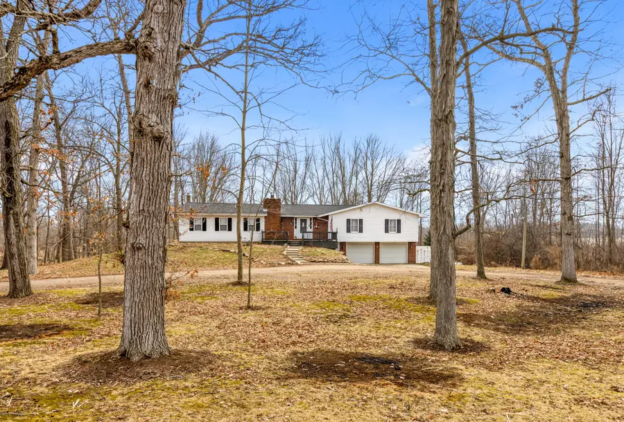 2471 Bankers Road, Hillsdale, MI 49242 - #2