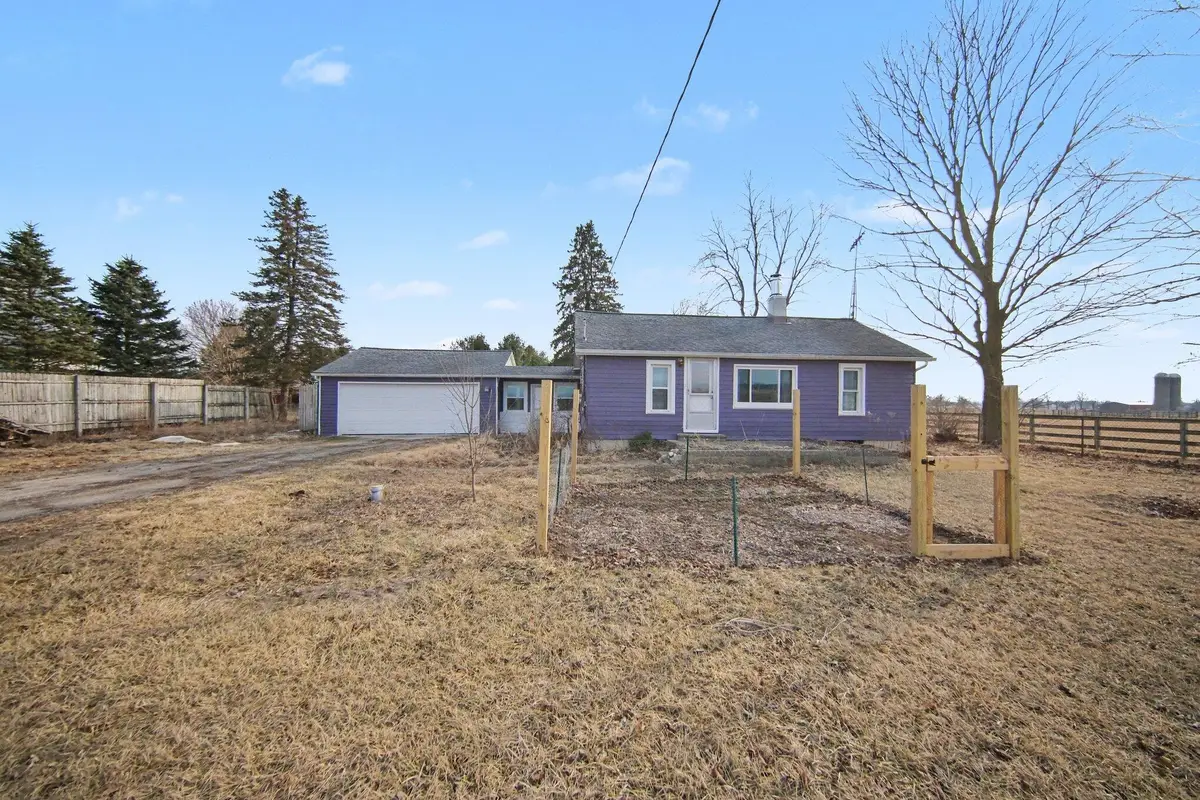 11241 Braun Road, Manchester, MI 48158 - #1