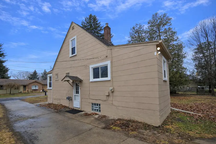 21671 Sunnyview Street, Clinton Township, MI 48035 - #3