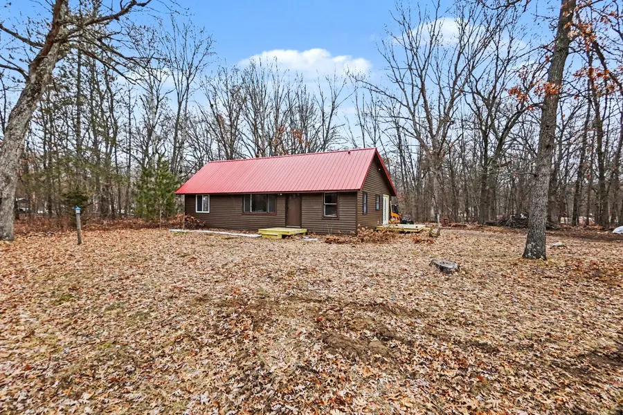 1475 W Echo Drive, White Cloud, MI 49349 - #3