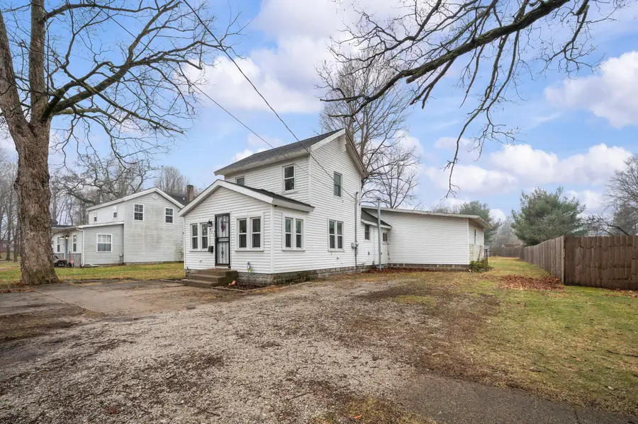 460 Green Street, Constantine, MI 49042 - #2