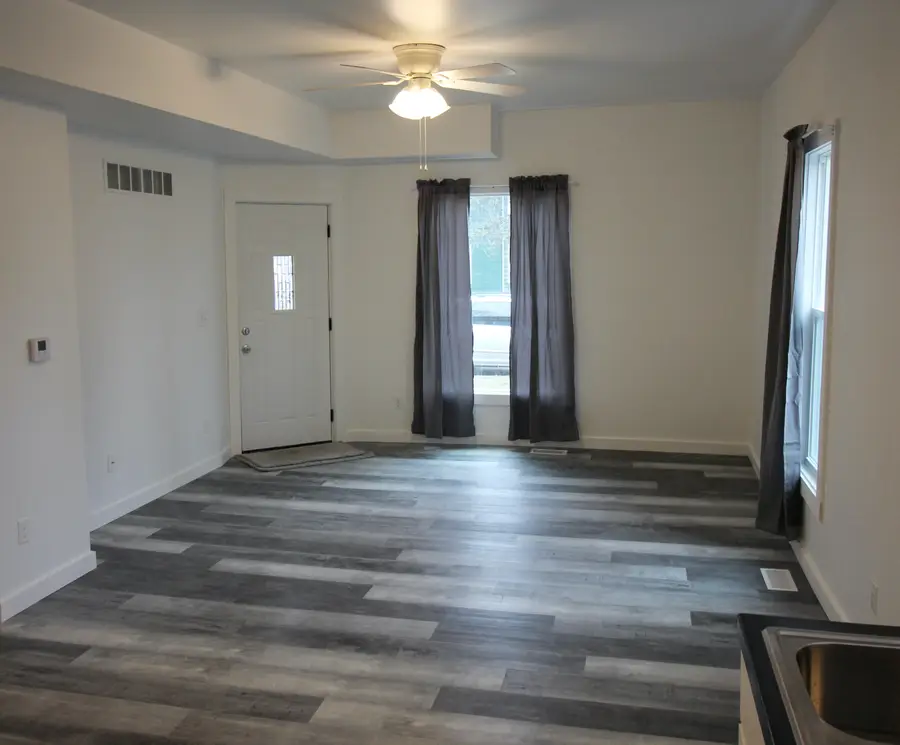 16 S Broad Street, Battle Creek, MI 49017 - #3