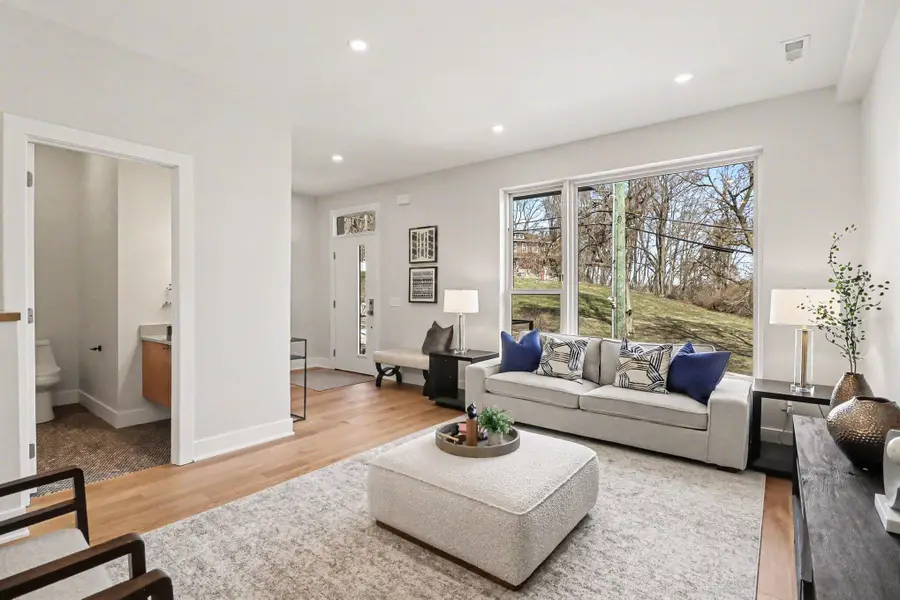 209 Sunset Road, Ann Arbor, MI 48103 - #3